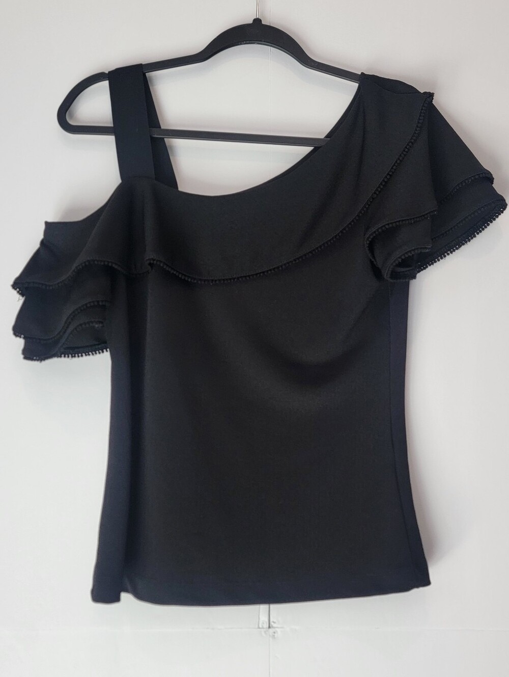 Banana Republic Black Asymmetrical One Shoulder Ruffle Top XS